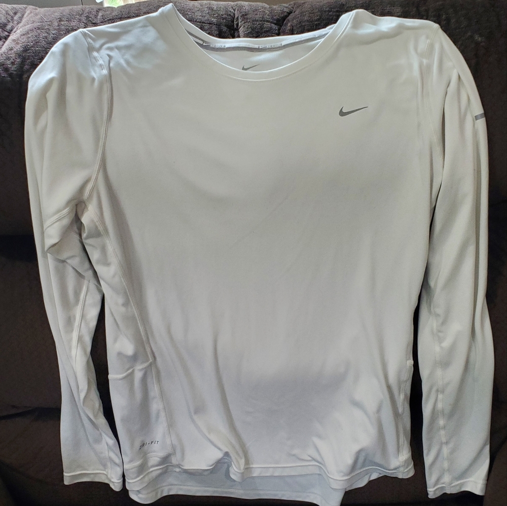 Nike Thermal Exercise Shirt